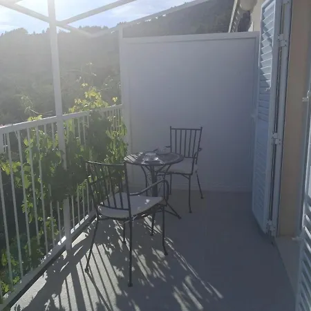 Aria Apartman